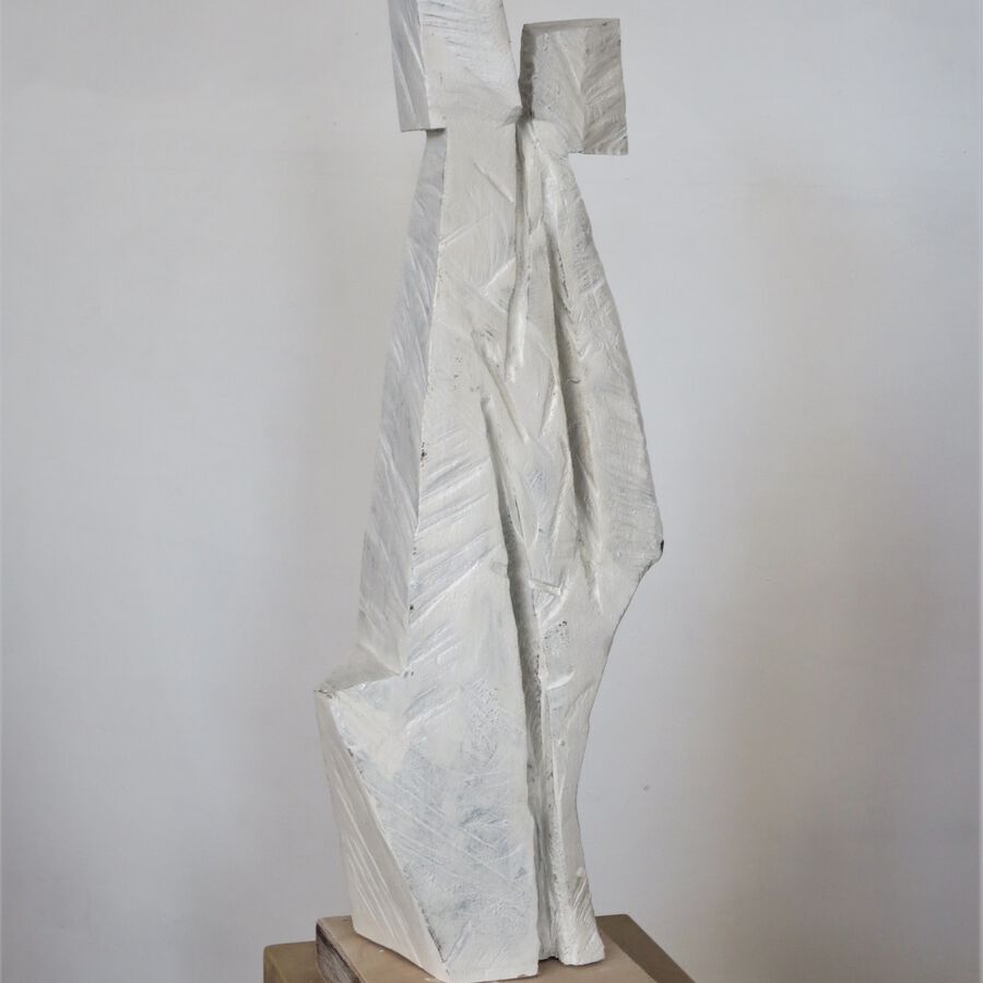 Gunther Gerlach, doppelköpfig, 2021, Ahorn, weiß gefasst, 75x25x14 cm